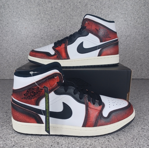 Nike Air Jordan 1 Mid Wear-Away Chicago Sneakers - Men's Size 9/9.5/13 S…